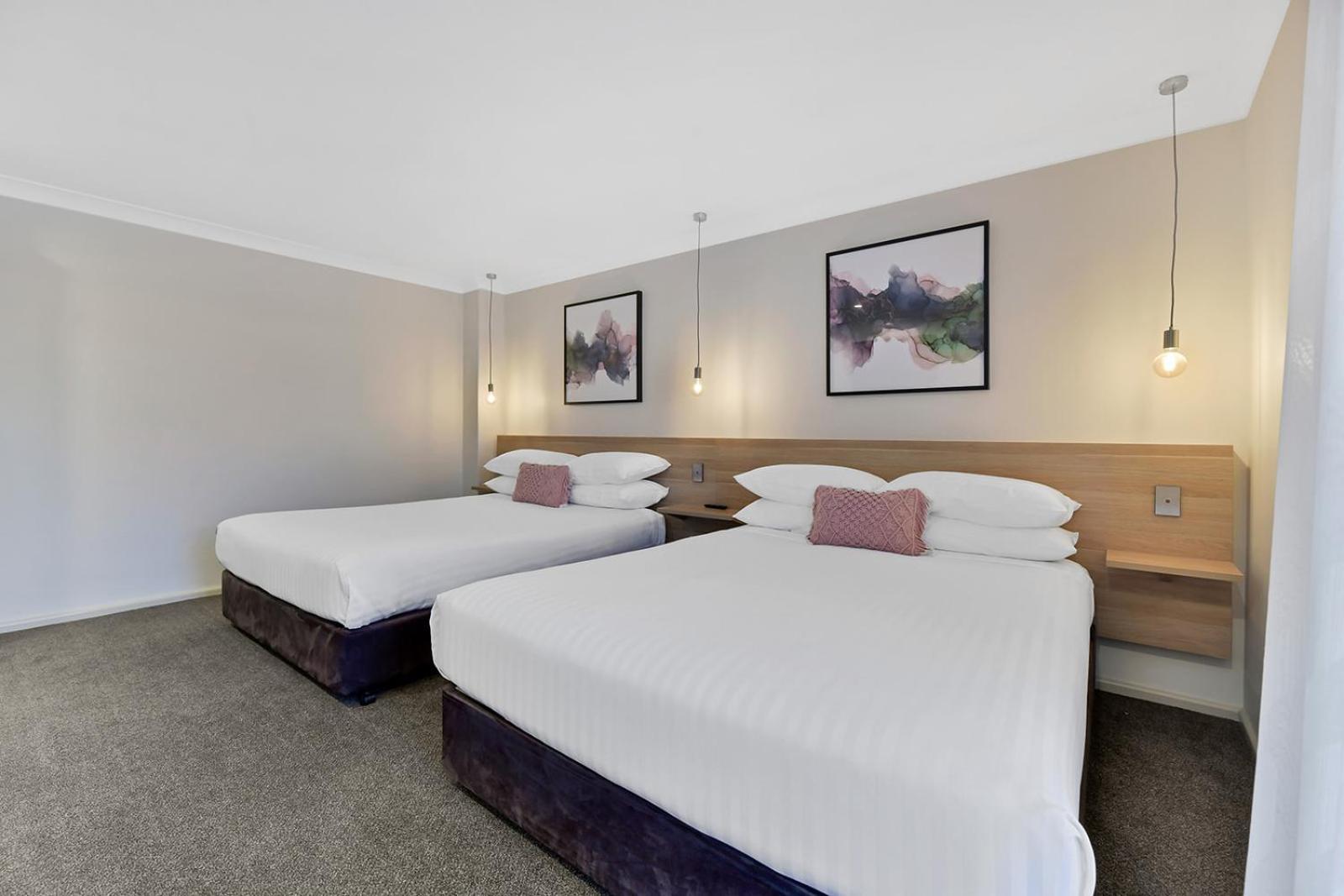 Central Caleula Motor Lodge Ориндж Екстериор снимка