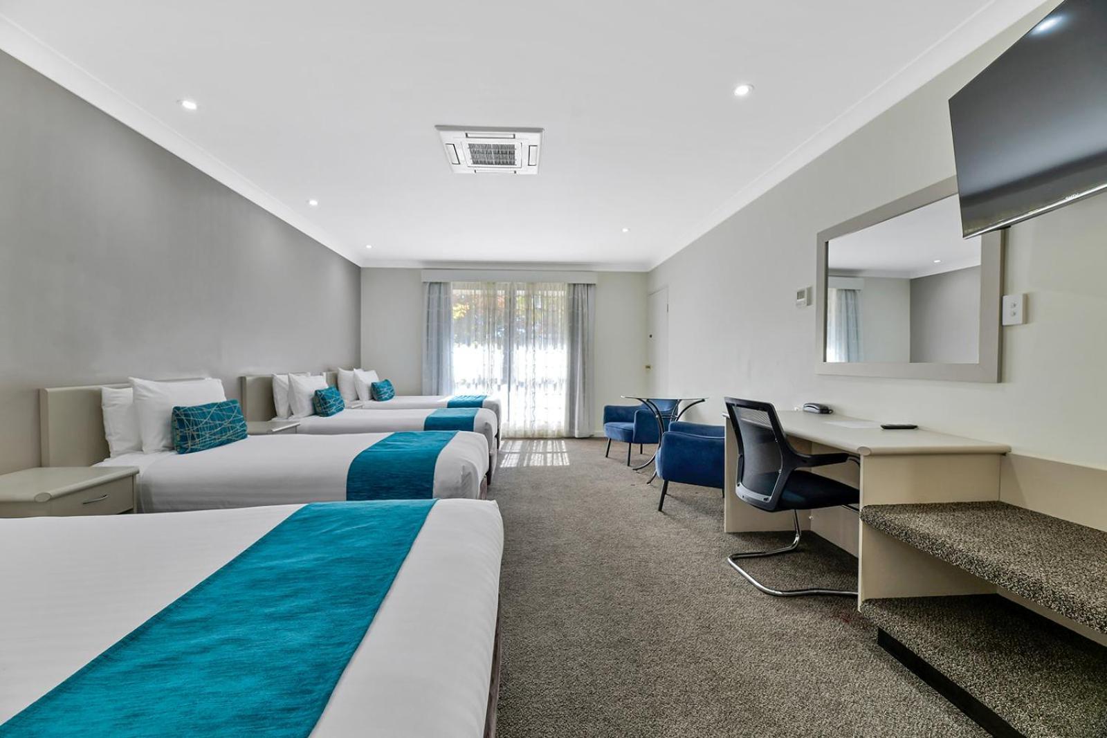 Central Caleula Motor Lodge Ориндж Екстериор снимка